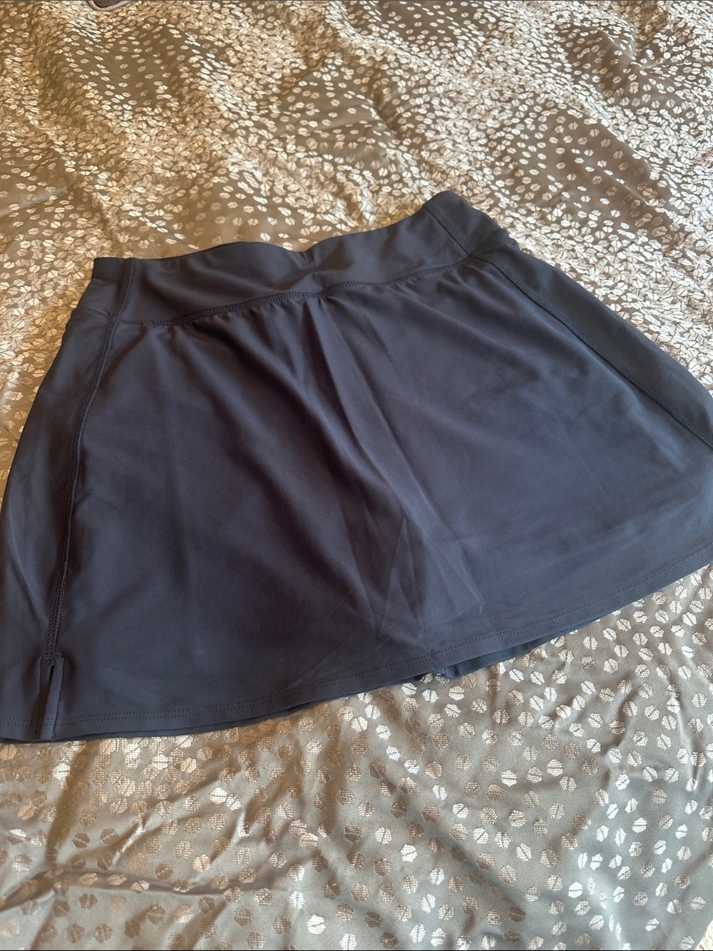 NWOT Old Navy Extra High-Rise Go-Dry skort navy medium